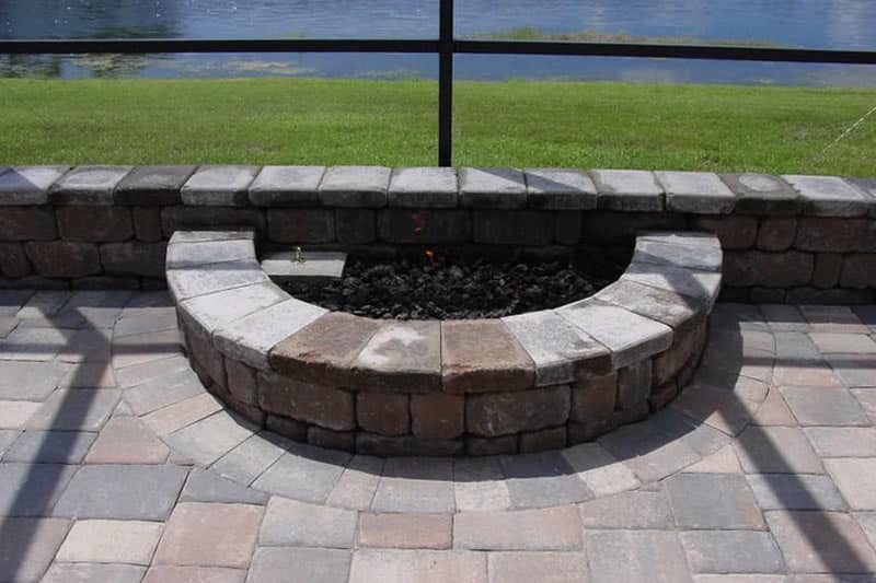 Can You Use Regular Bricks for a Fire Pit?